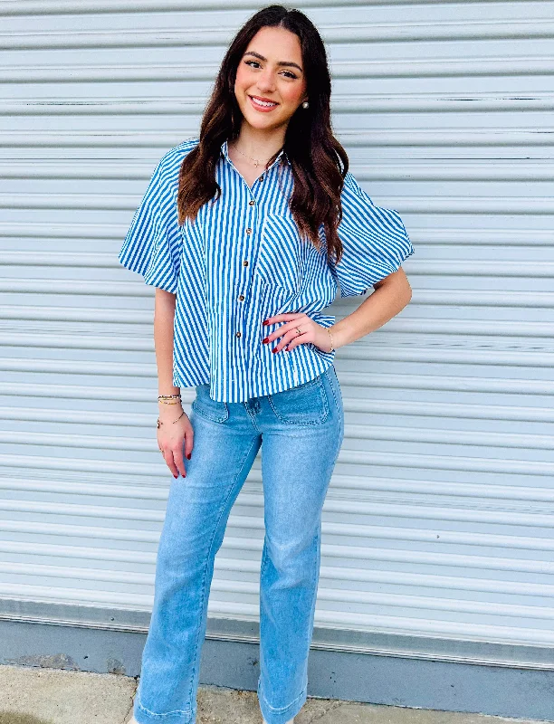 MOMENT IN TIME BLUE STRIPED BUTTON DOWN TOP