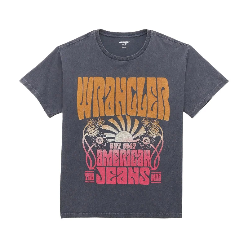 Women's Wrangler® Graphic Short Sleeve T-Shirt