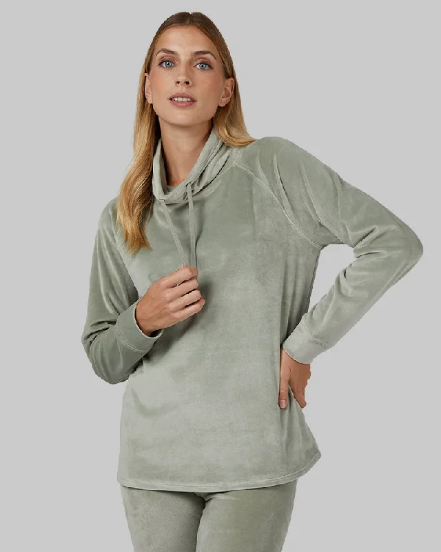 WOMEN'S SOFT VELOUR FUNNEL NECK TOP